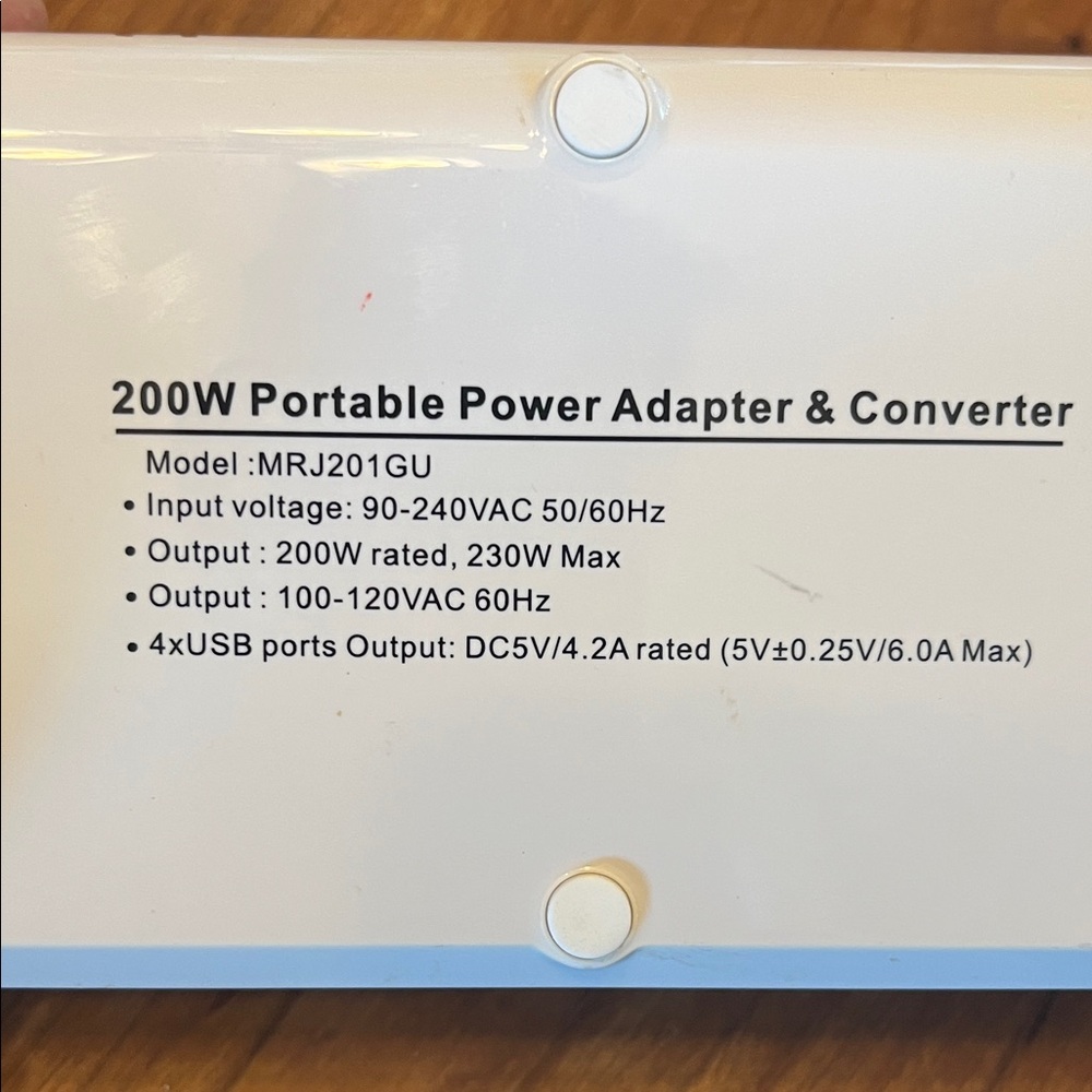 BESTEK White Portable Power Adapter & Converter